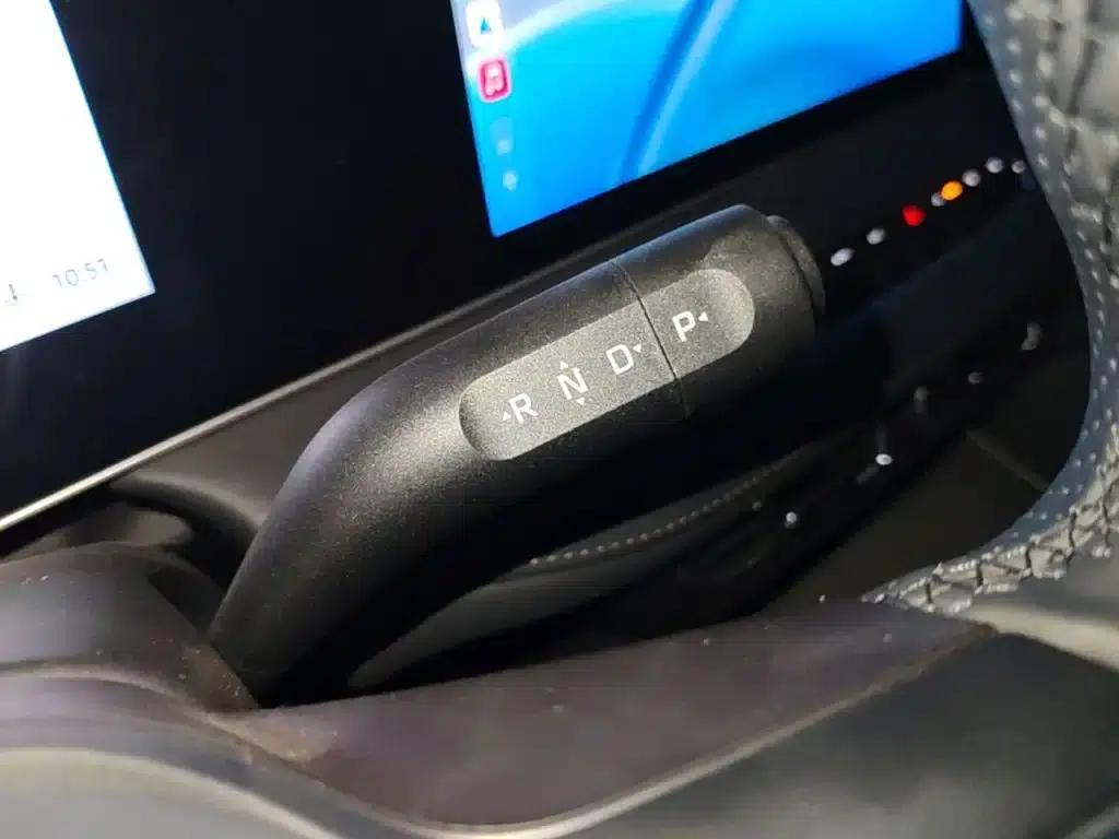 Roewe D7 2025 DMH 125km World Champion Edition — миниатюра 14