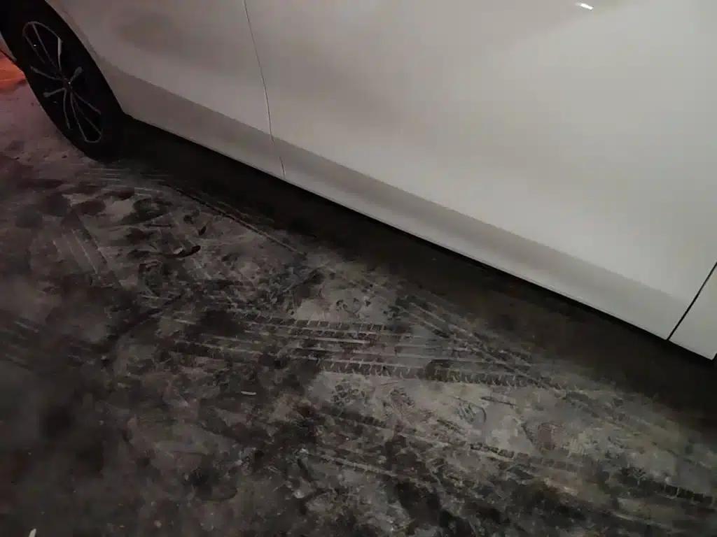 Roewe D7 2025 DMH 125km World Champion Edition — миниатюра 21