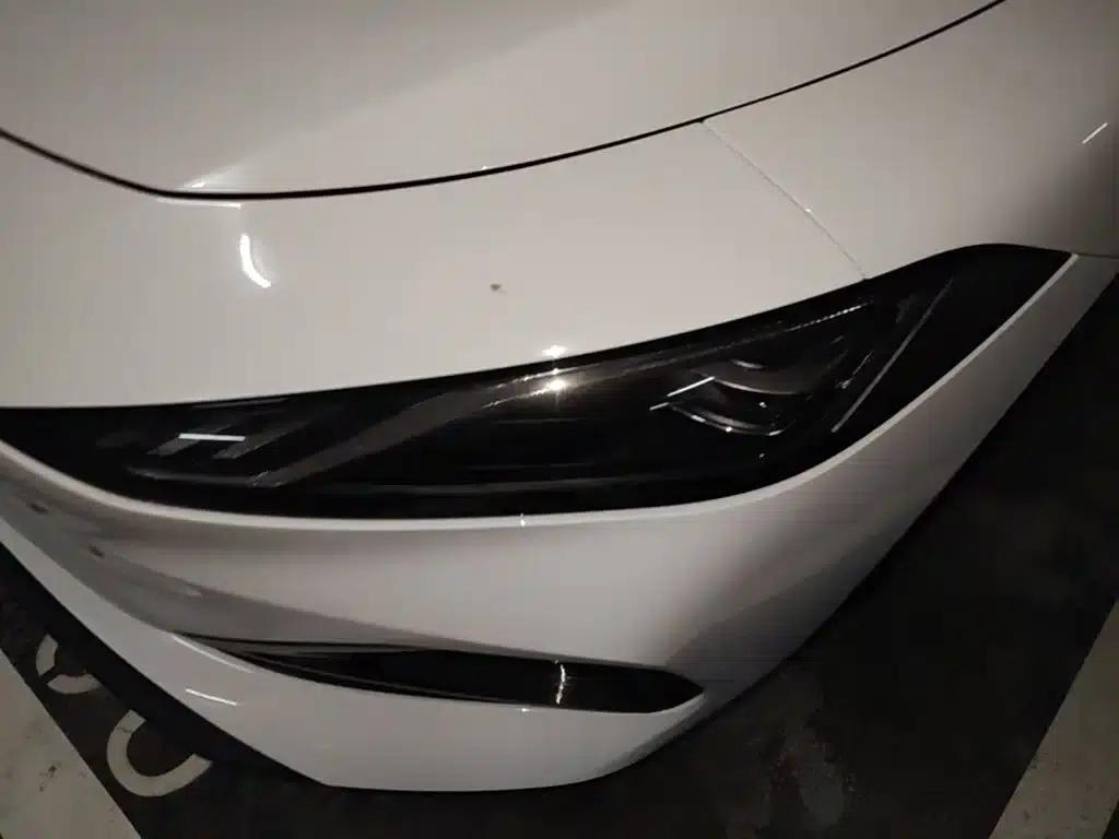 Roewe D7 2025 DMH 125km World Champion Edition — миниатюра 24