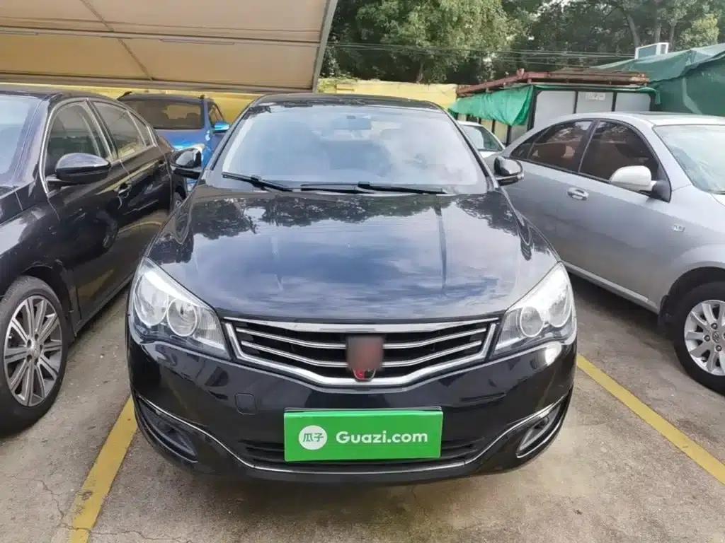 Roewe 350 2015 1.5L Manual Deluxe Sunroof Edition — миниатюра 3