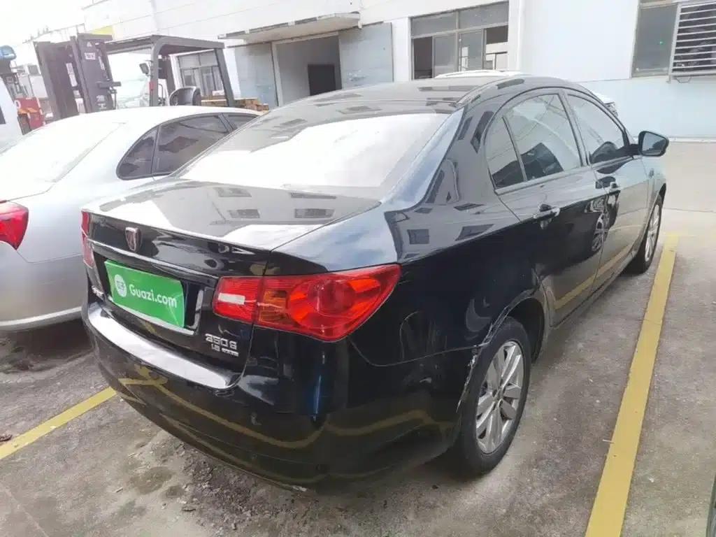 Roewe 350 2015 1.5L Manual Deluxe Sunroof Edition — миниатюра 7