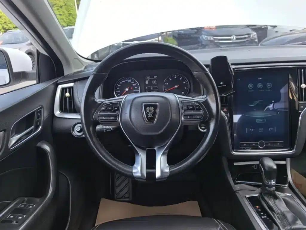 Roewe i6 Classic 2018 20T Automatic Internet Smart Edition — миниатюра 11