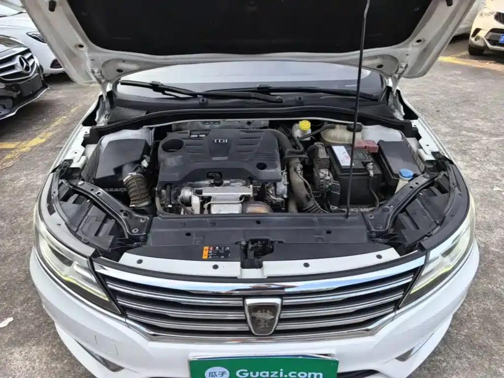 Roewe i6 Classic 2018 20T Automatic Internet Smart Edition — миниатюра 20