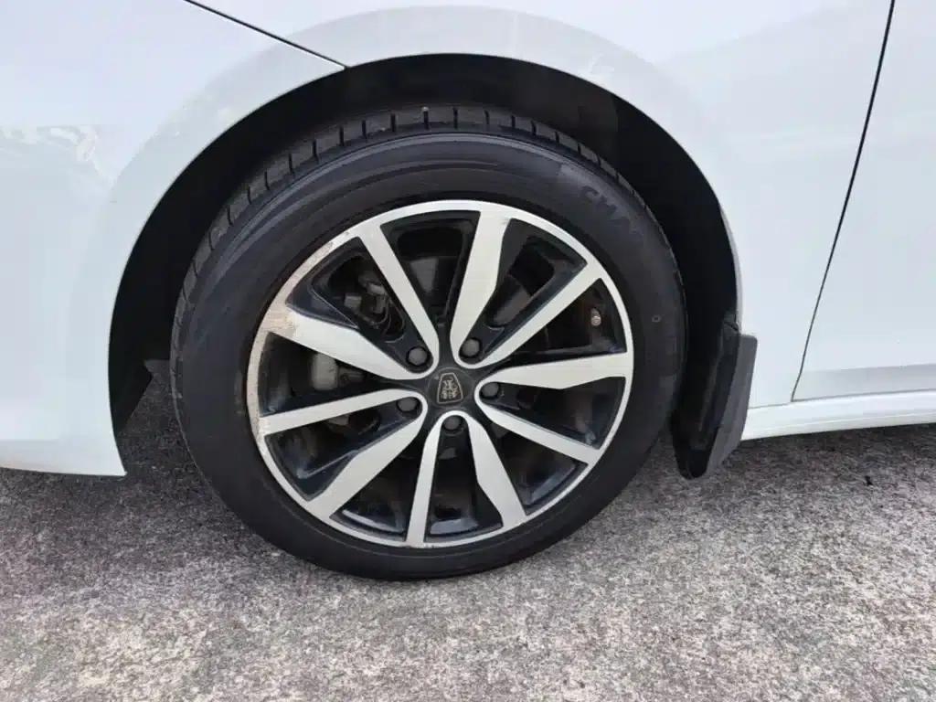 Roewe i6 Classic 2018 20T Automatic Internet Smart Edition — миниатюра 23