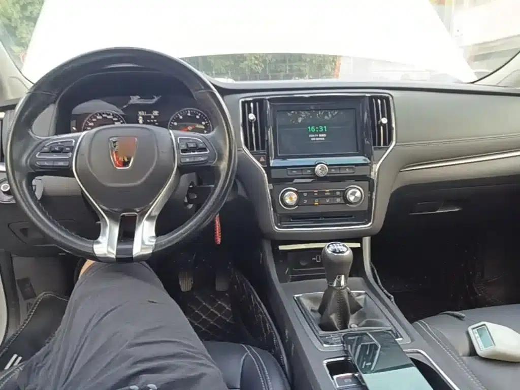 Roewe i6 Classic 2017 20T Manual Deluxe Edition — миниатюра 10