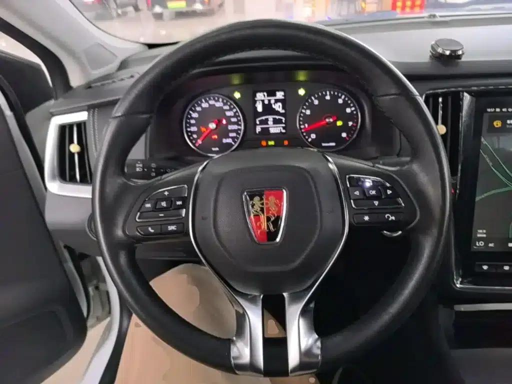 Roewe i6 Classic 2017 20T Automatic Internet Smart Edition — миниатюра 11