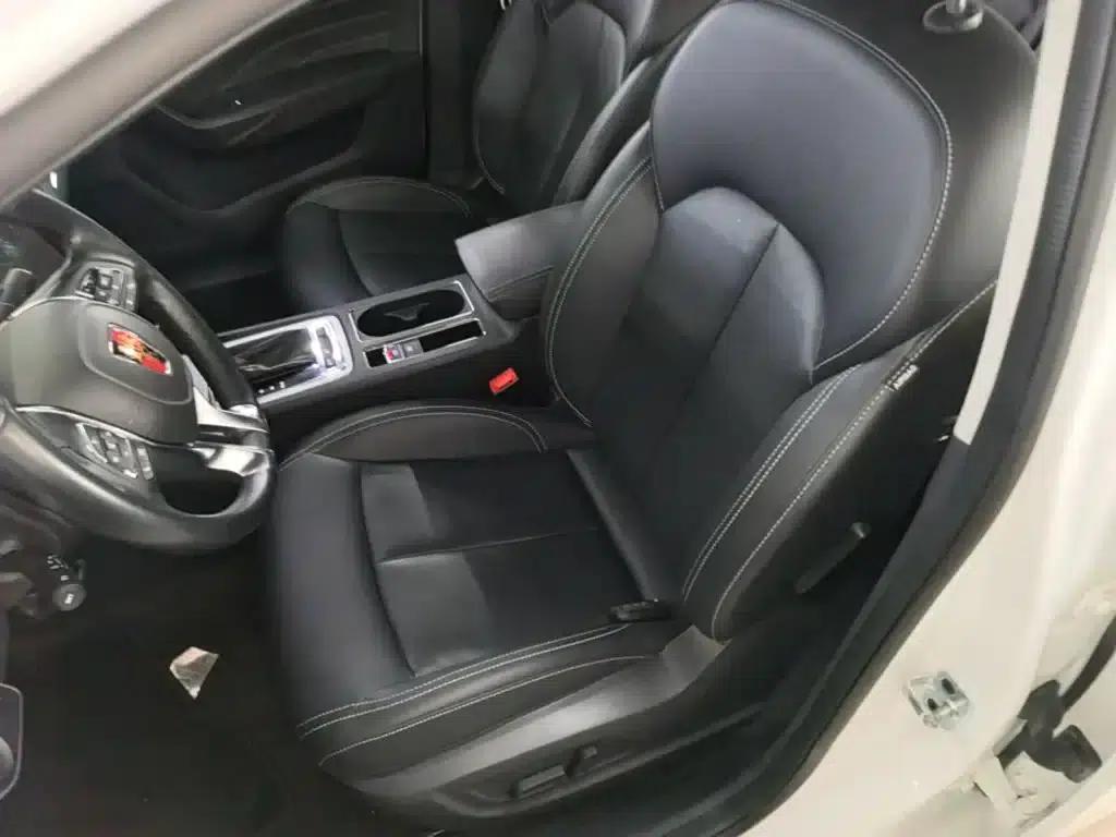 Roewe i6 Classic 2017 20T Automatic Internet Smart Edition — миниатюра 15