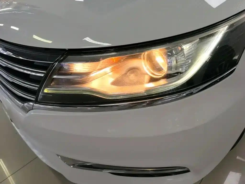Roewe i6 Classic 2017 20T Automatic Internet Smart Edition — миниатюра 24