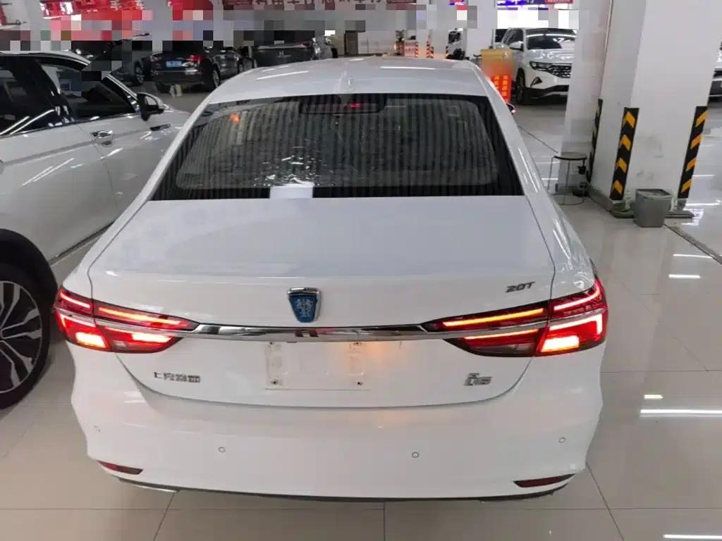 Roewe i6 Classic 2017 20T Automatic Internet Smart Edition — миниатюра 6