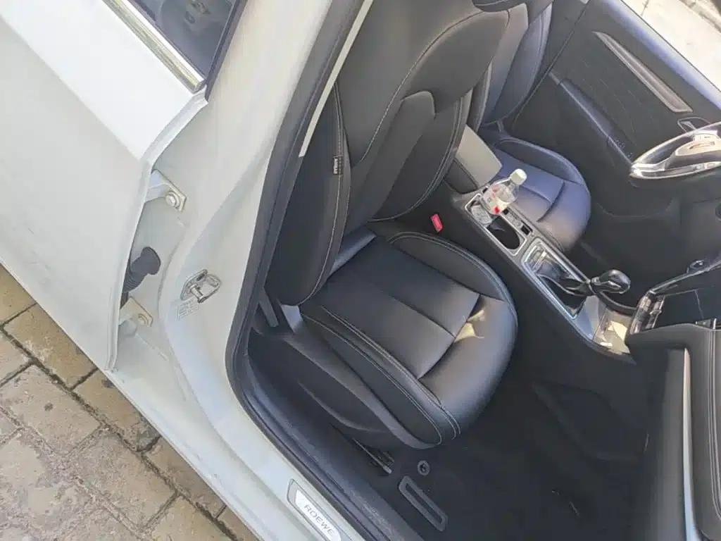 Roewe i6 Classic 2017 20T Automatic Internet Smart Edition — миниатюра 25