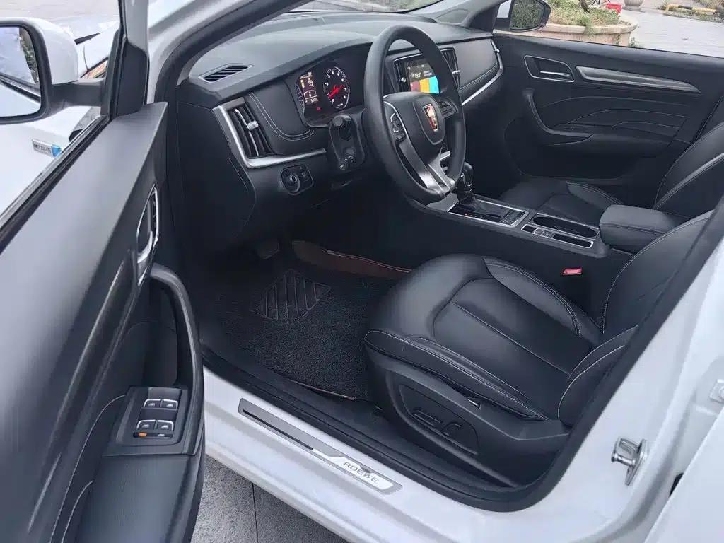 Roewe i6 Classic 2019 PLUS 1.6L CVT 4G Connected Flagship Edition — миниатюра 12