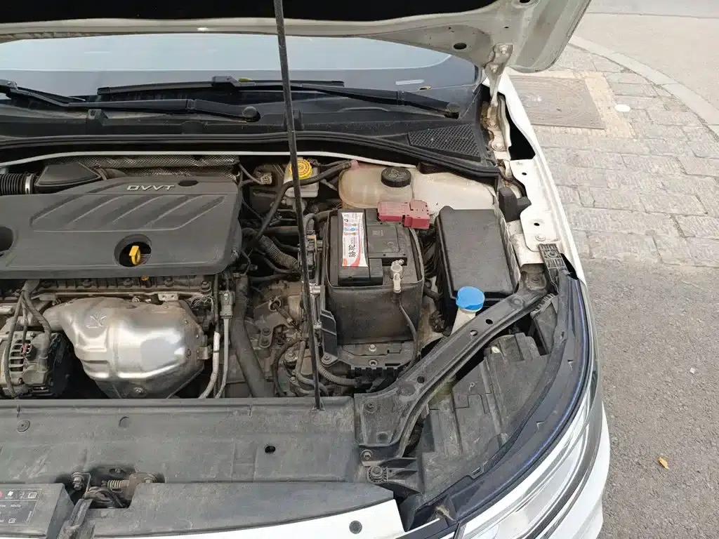 Roewe i6 Classic 2019 PLUS 1.6L CVT 4G Connected Flagship Edition — миниатюра 22