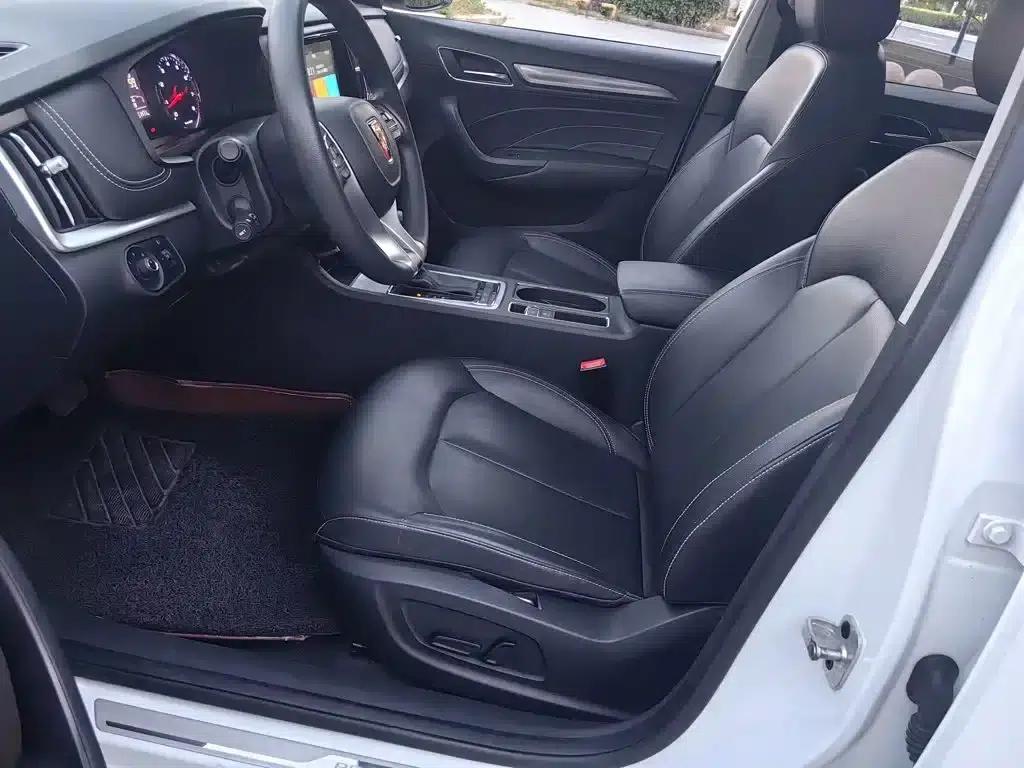 Roewe i6 Classic 2019 PLUS 1.6L CVT 4G Connected Flagship Edition — миниатюра 8