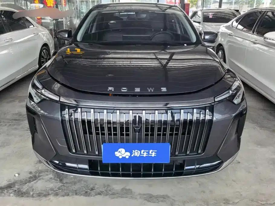 Roewe i6 2026 1.5L Luxury Edition — миниатюра 2