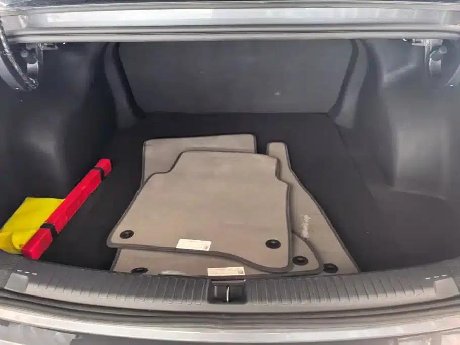 Roewe i6 2026 1.5L Luxury Edition — миниатюра 4