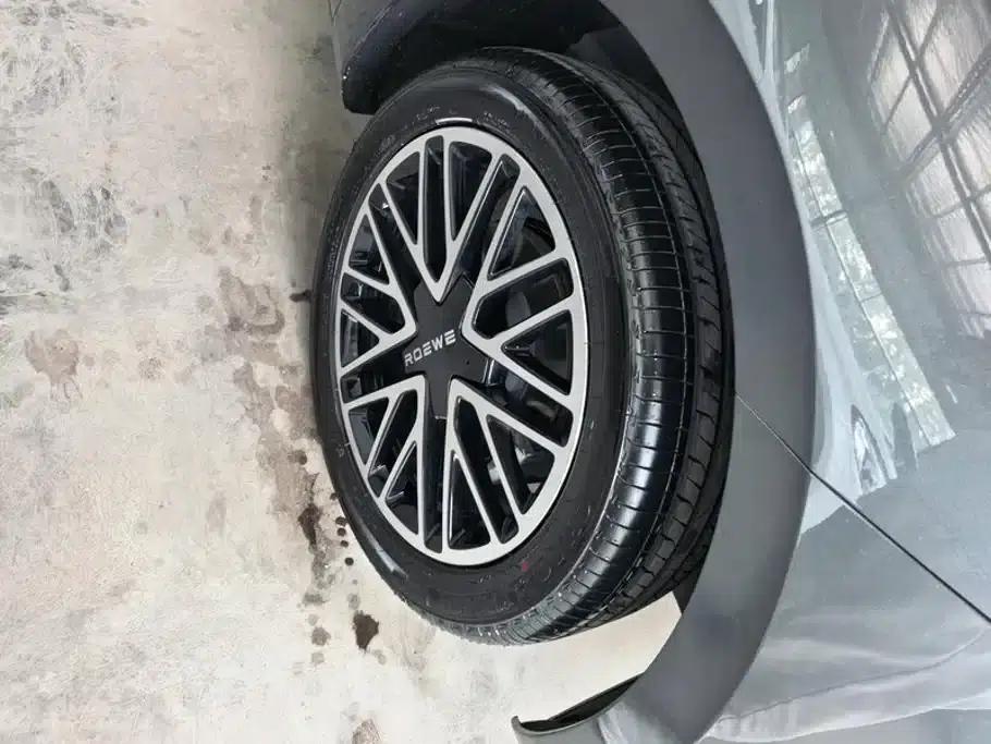 Roewe i6 2026 1.5L Luxury Edition — миниатюра 6