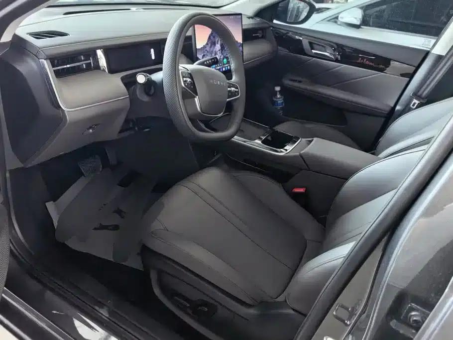 Roewe i6 2026 1.5L Luxury Edition — миниатюра 9
