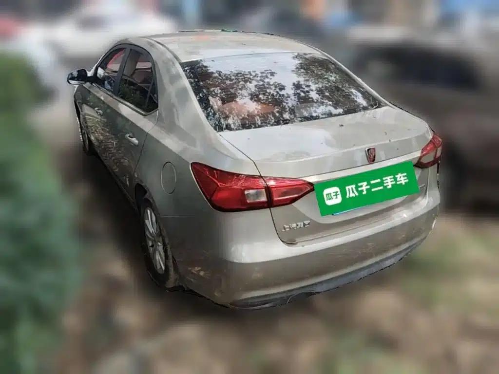 Roewe 360 2015 1.5L Manual Deluxe Edition — миниатюра 9