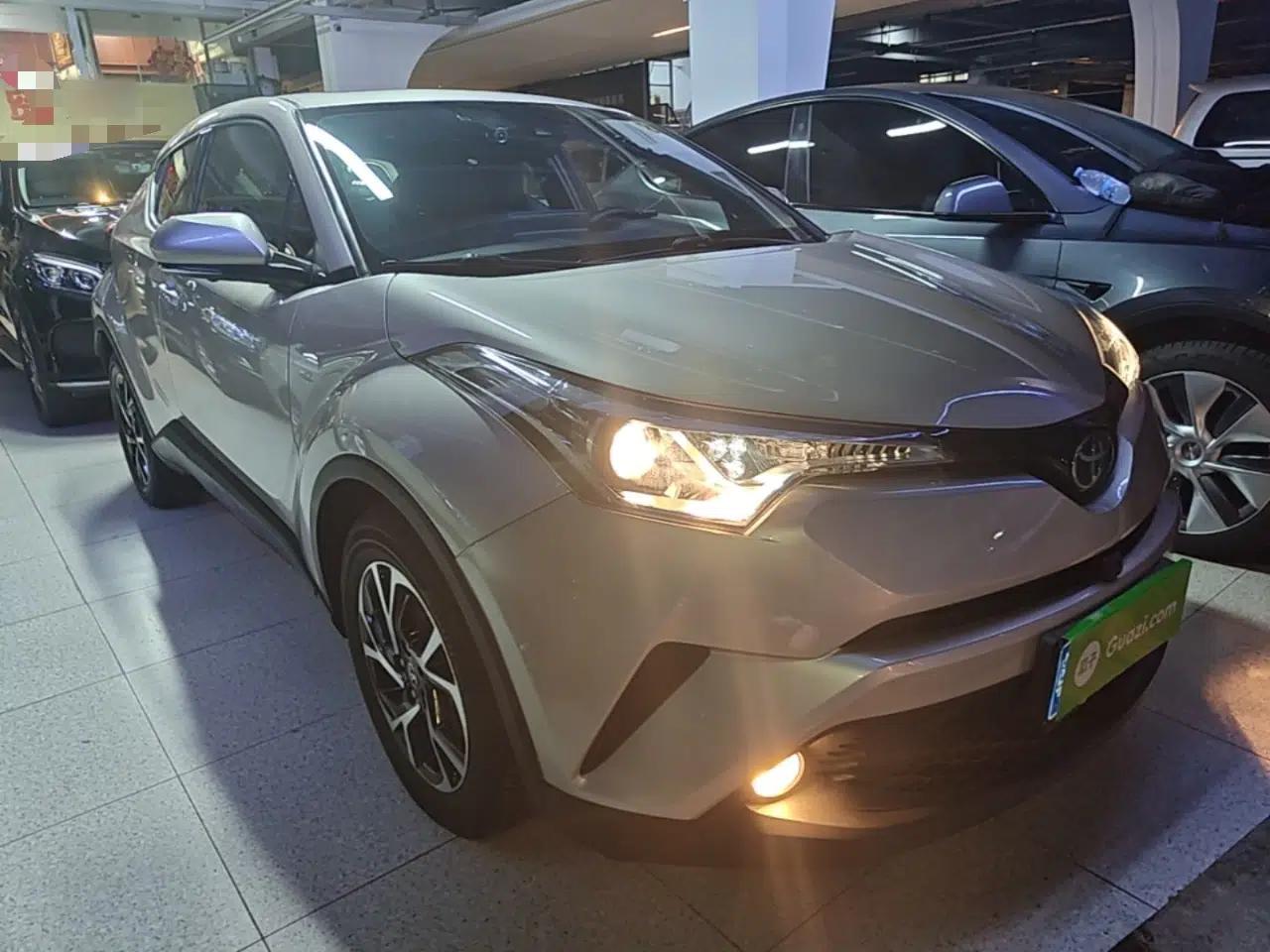 Toyota C-HR 2020 2.0L Leading Edition — миниатюра 3