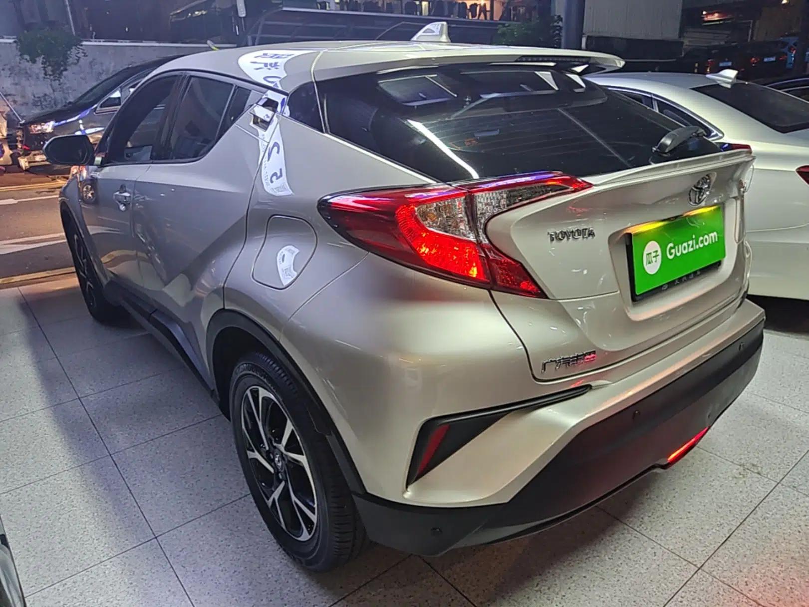 Toyota C-HR 2020 2.0L Leading Edition — миниатюра 4
