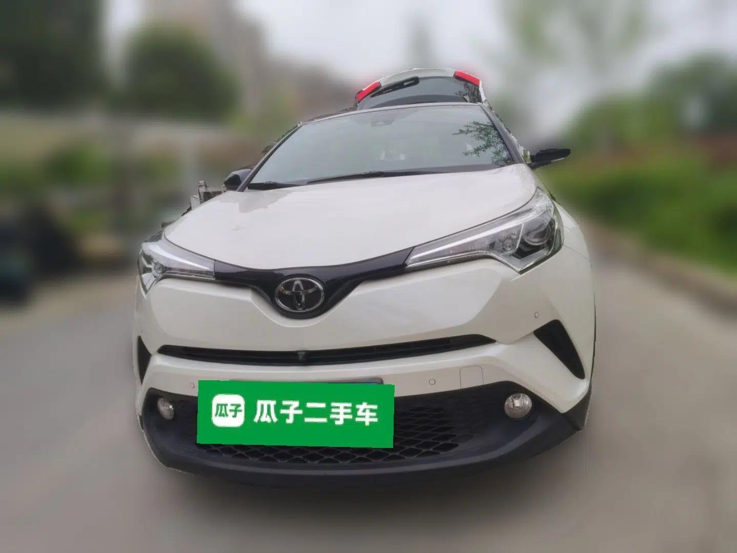 Toyota C-HR 2020 2.0L Leading Edition — миниатюра 2