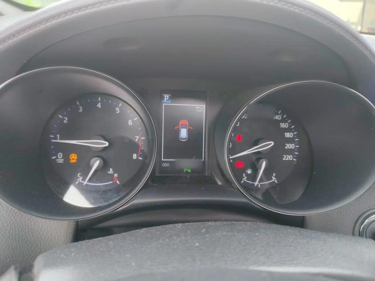 Toyota C-HR 2020 2.0L Leading Edition — миниатюра 10