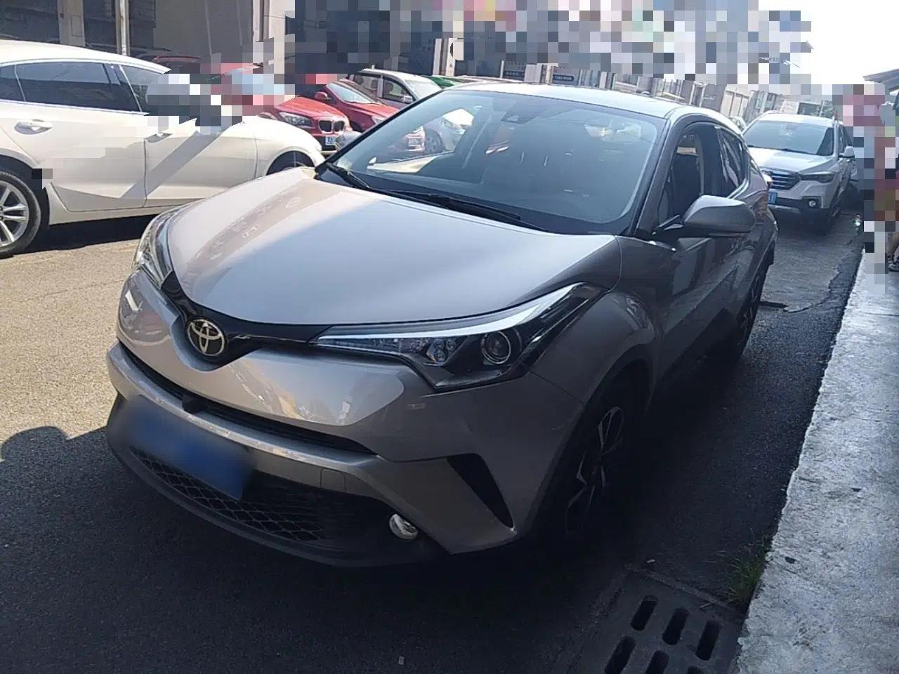 Toyota C-HR 2020 2.0L Leading Edition — миниатюра 1