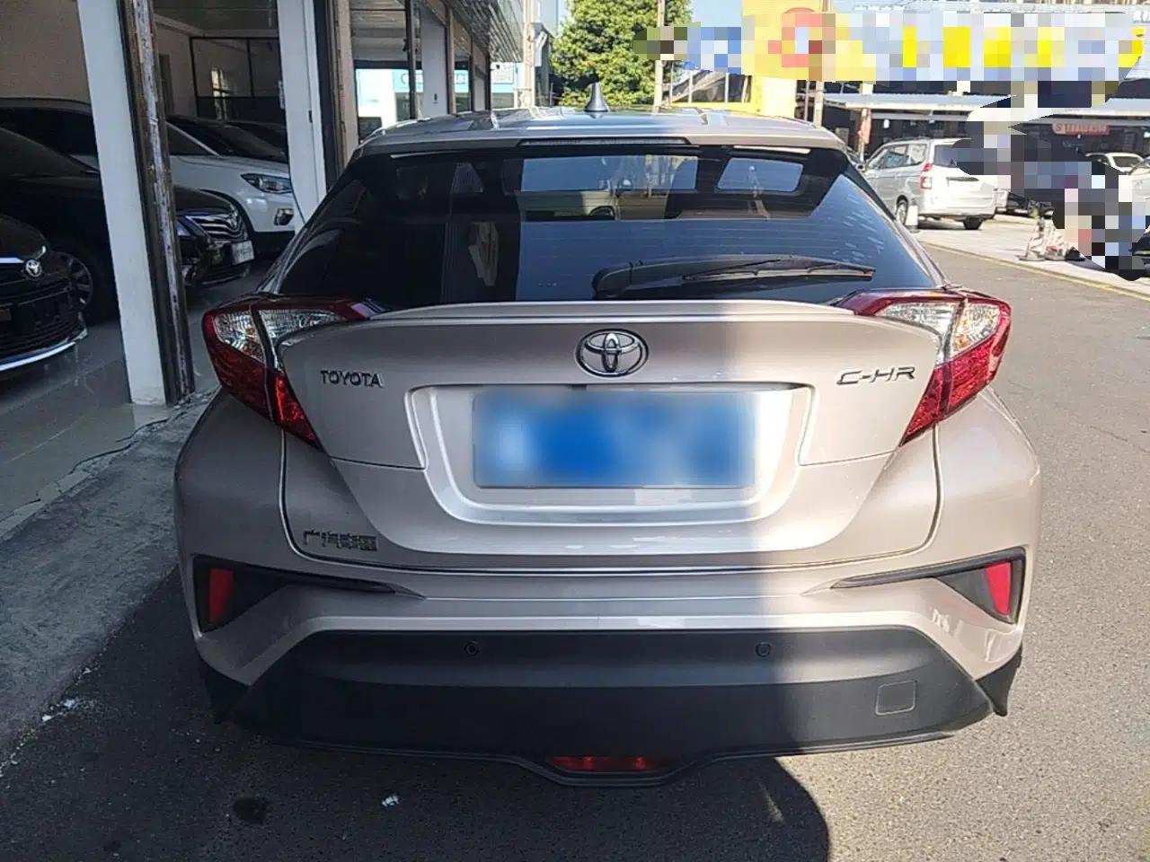 Toyota C-HR 2020 2.0L Leading Edition — миниатюра 5