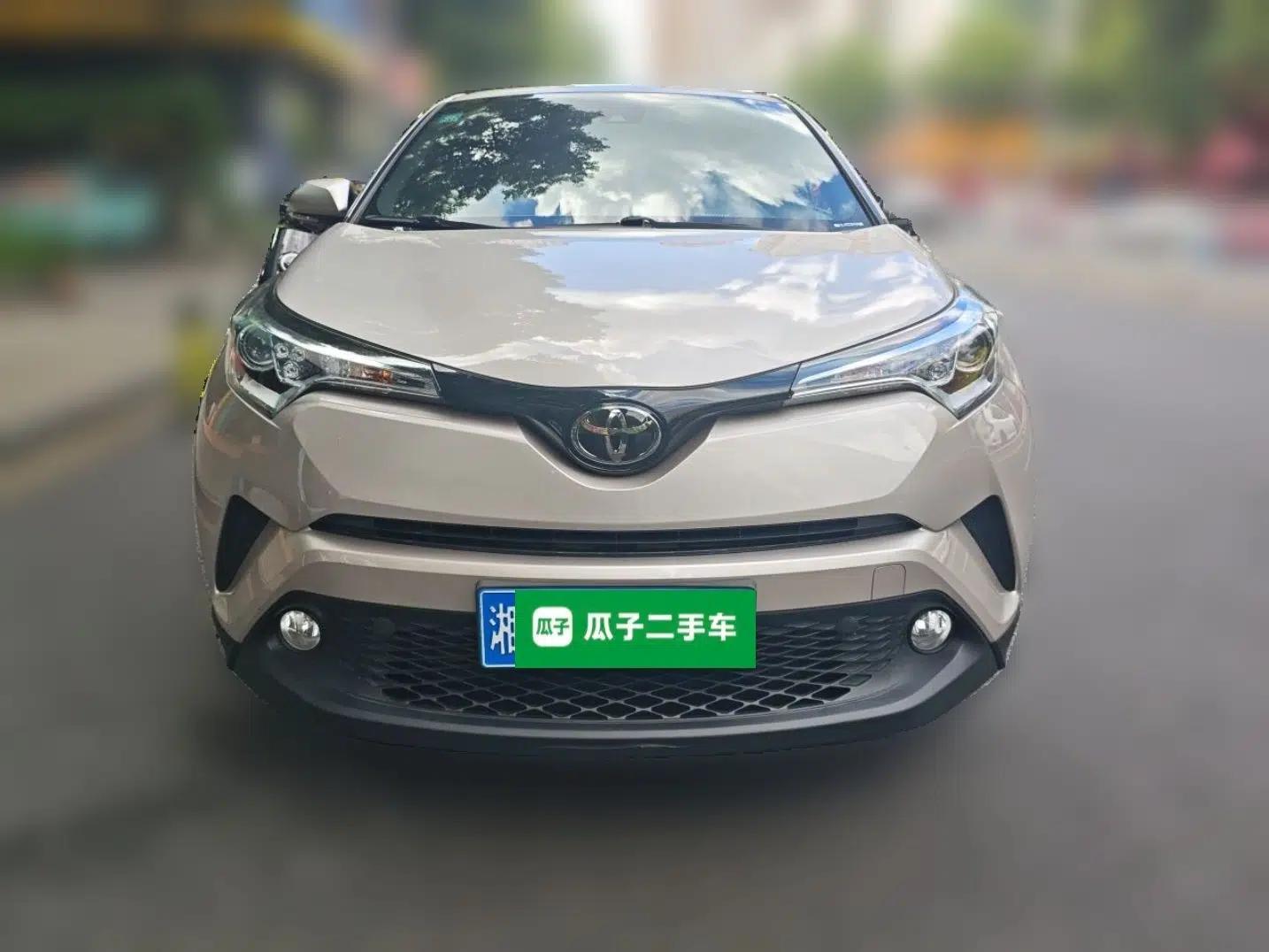 Toyota C-HR 2020 2.0L Leading Edition — миниатюра 2