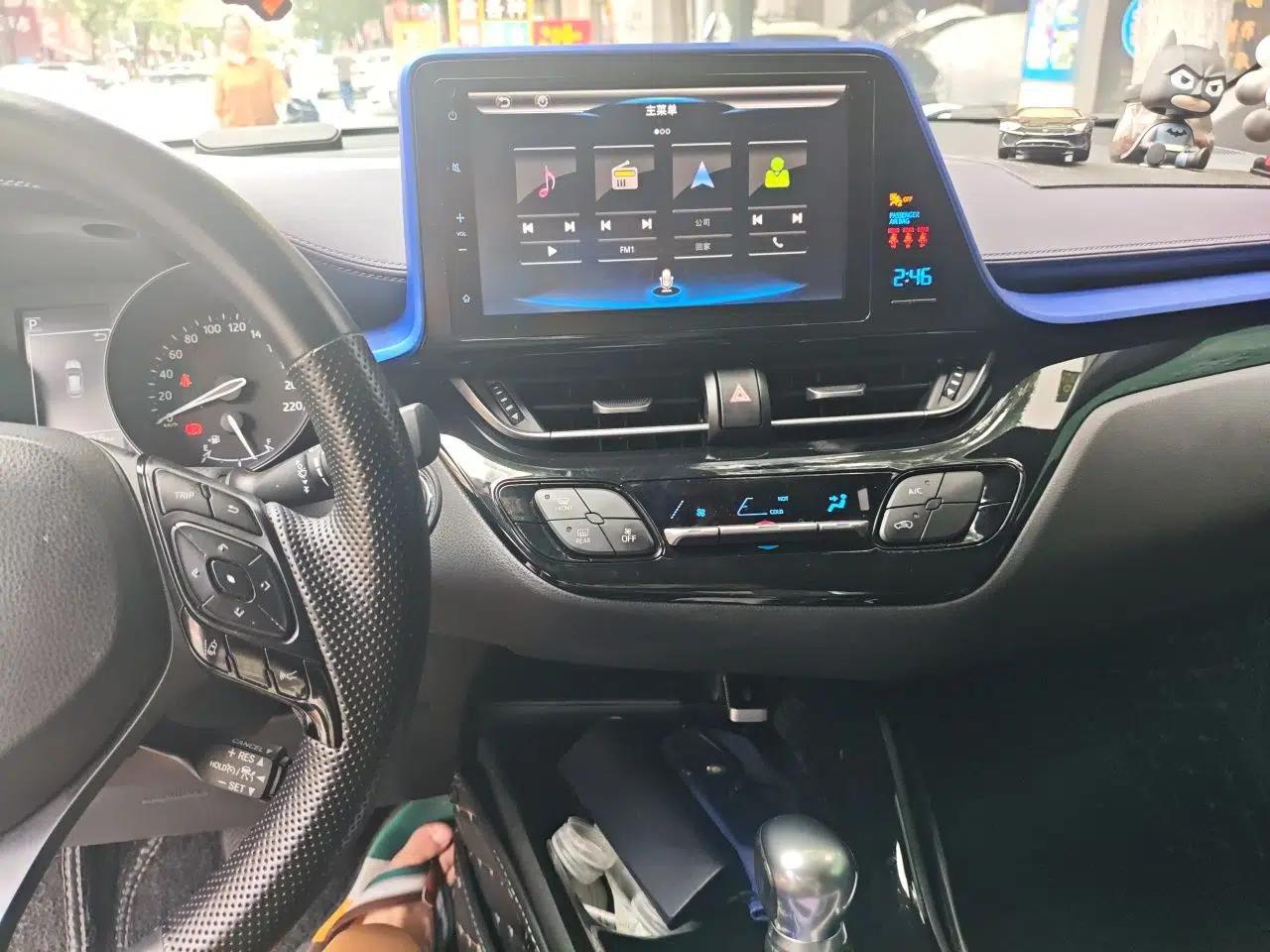 Toyota C-HR 2020 2.0L Leading Edition — миниатюра 13