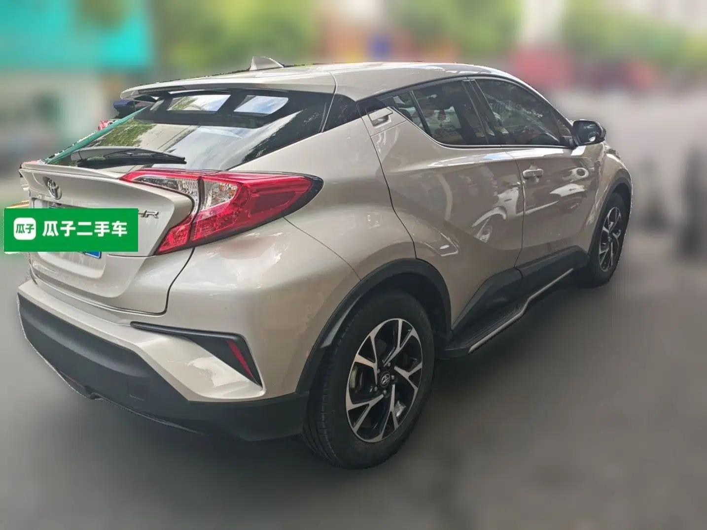 Toyota C-HR 2020 2.0L Leading Edition — миниатюра 6