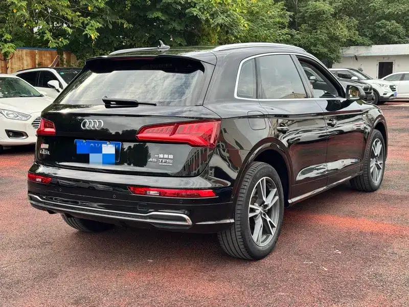 Audi Q5L 2020 45 TFSI Premium Fashion Edition — миниатюра 4
