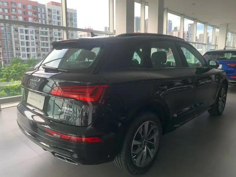 Audi Q5L 2025 40TFSI Luxury Dynamic — миниатюра 4