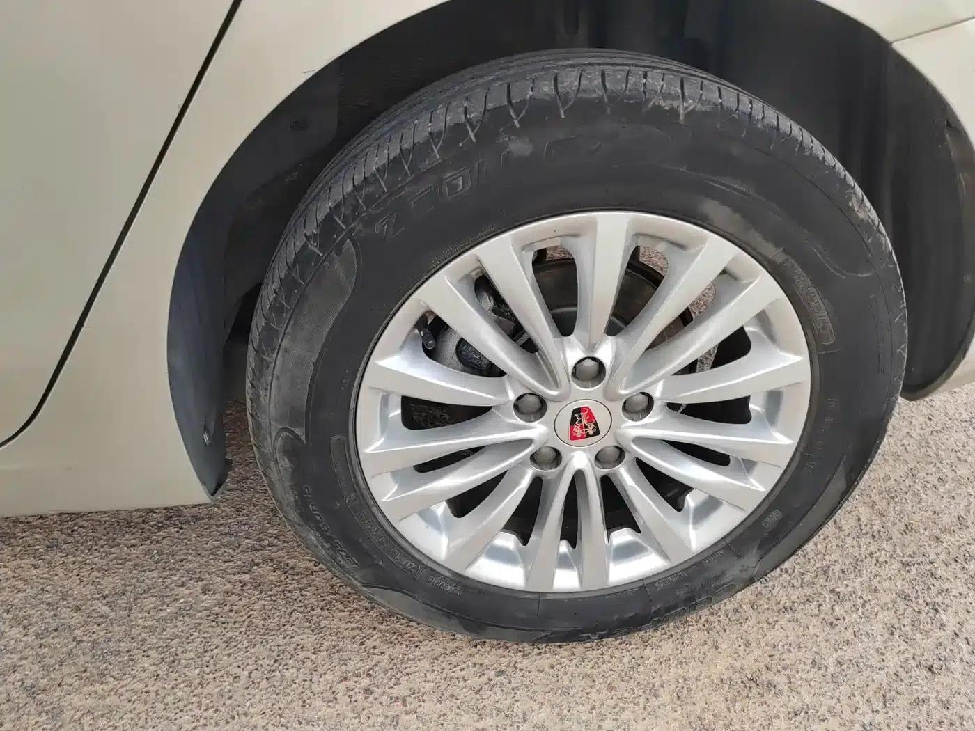 Roewe Ei5 2019 Intelligent Flagship Edition — миниатюра 11