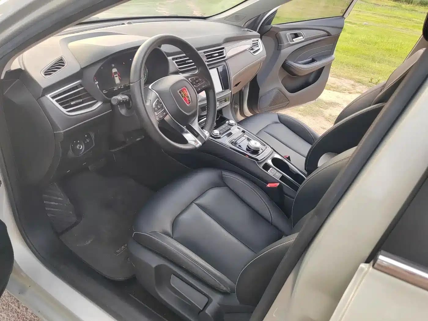 Roewe Ei5 2019 Intelligent Flagship Edition — миниатюра 19