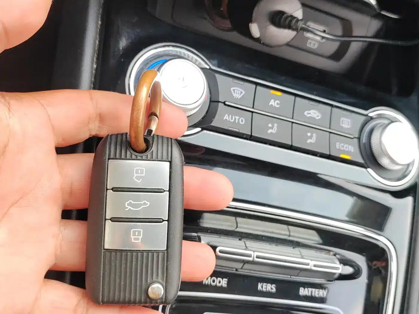 Roewe Ei5 2019 Intelligent Flagship Edition — миниатюра 8