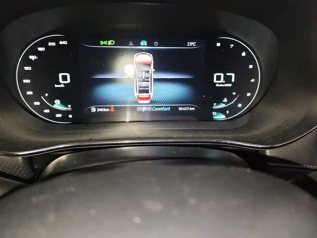 Roewe RX5 MAX 2019 300TGI Automatic 4G Connected Luxury Edition — миниатюра 13