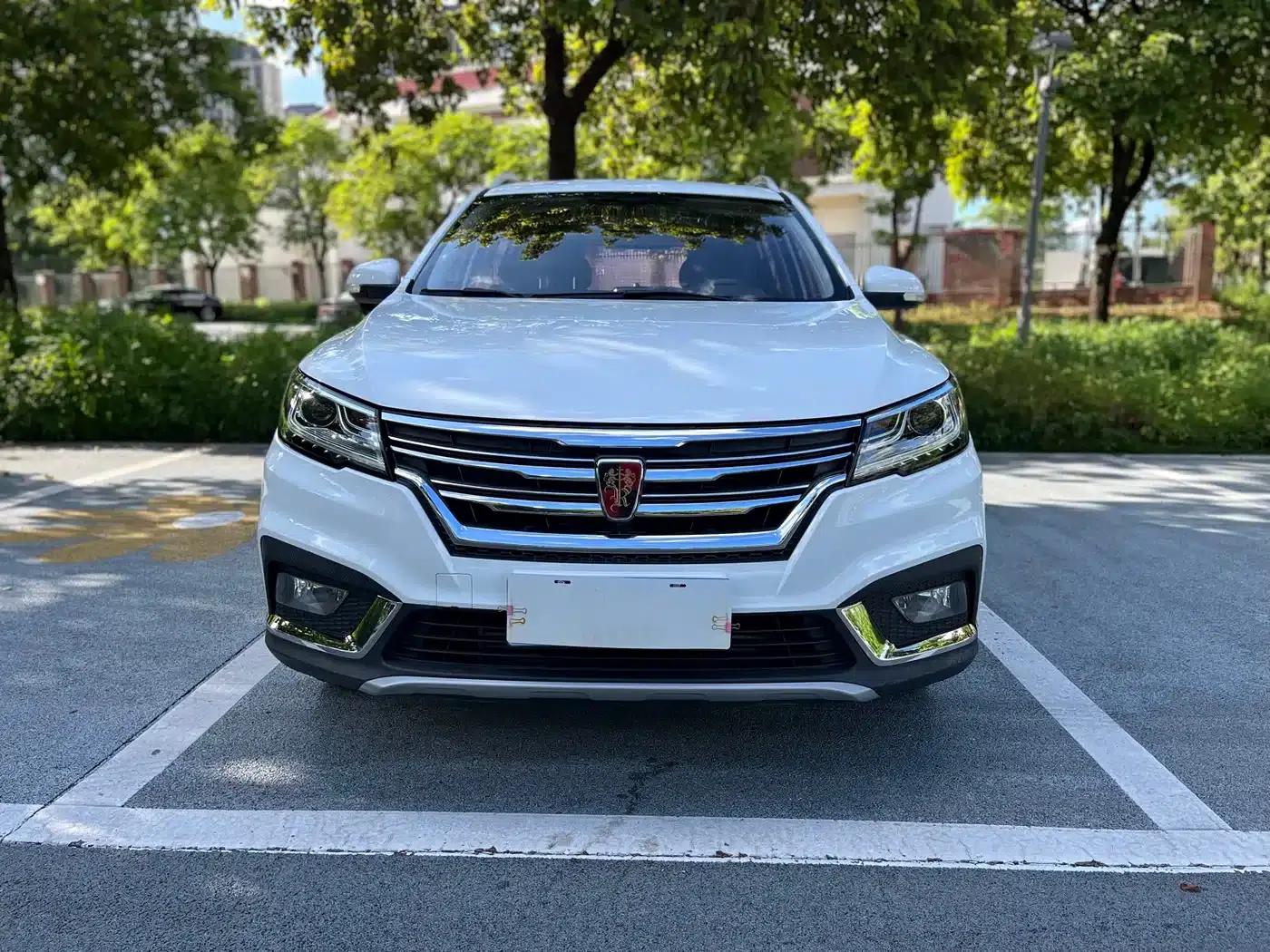 Roewe RX3 2018 18T Automatic Internet Smart Edition — миниатюра 10