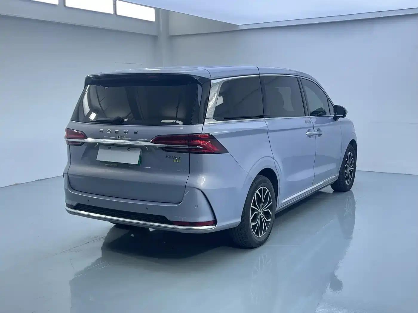 Roewe iMAX8 New Energy 2022 First Class Platinum Edition — миниатюра 13