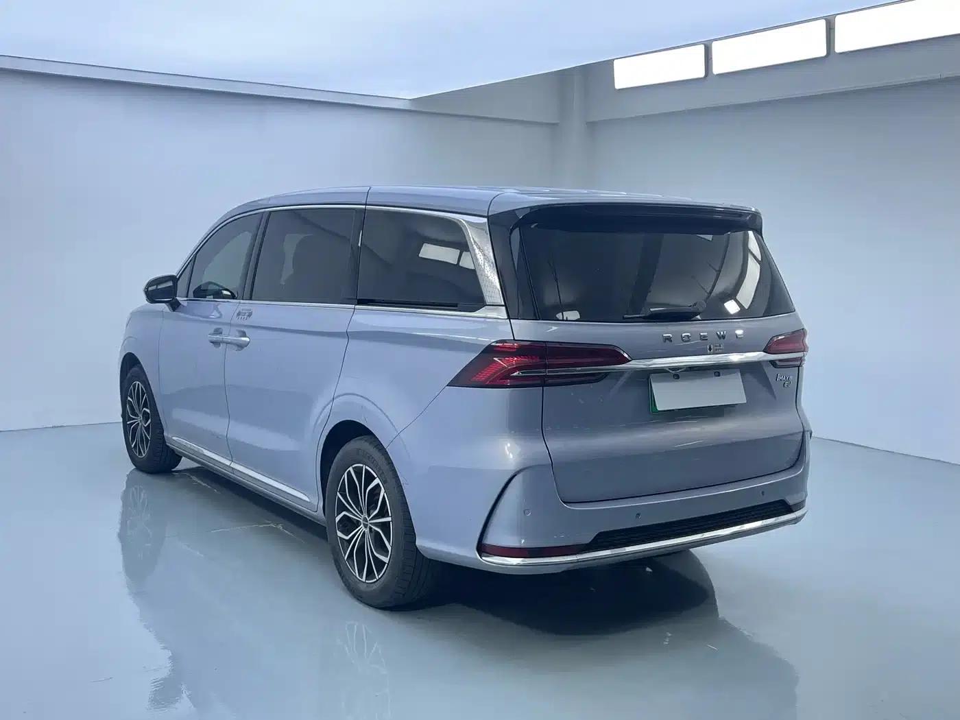 Roewe iMAX8 New Energy 2022 First Class Platinum Edition — миниатюра 15