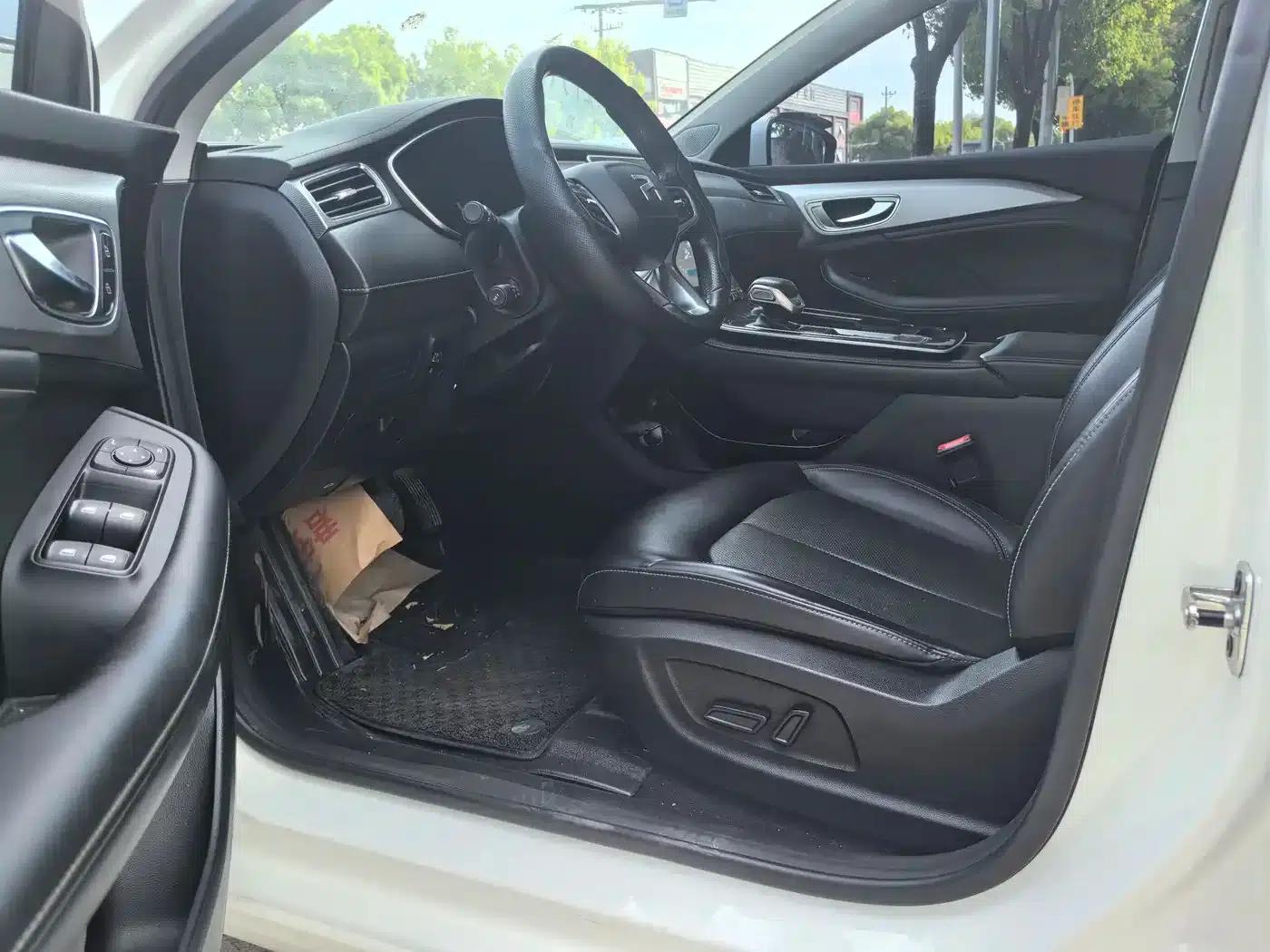 Feifan ER6 2021 New Dynamic Edition 620km Smart Edition — миниатюра 6