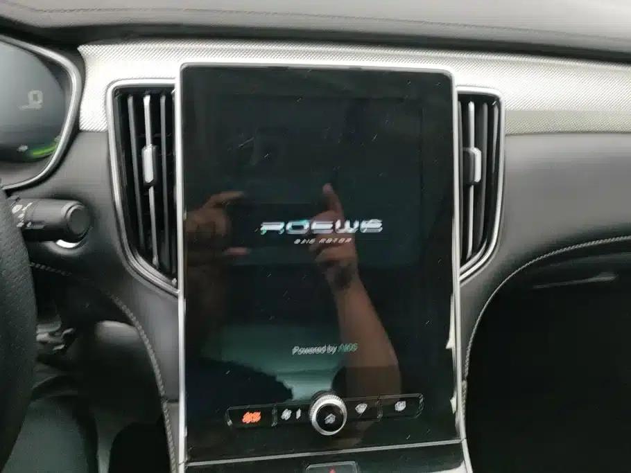 Roewe i6 MAX New Energy 2021 EV 500 Panoramic Flagship Edition — миниатюра 13