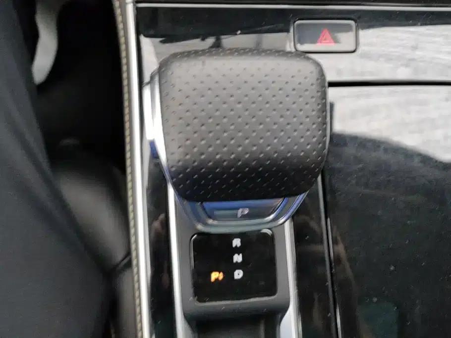 Roewe i6 MAX New Energy 2021 EV 500 Panoramic Flagship Edition — миниатюра 16