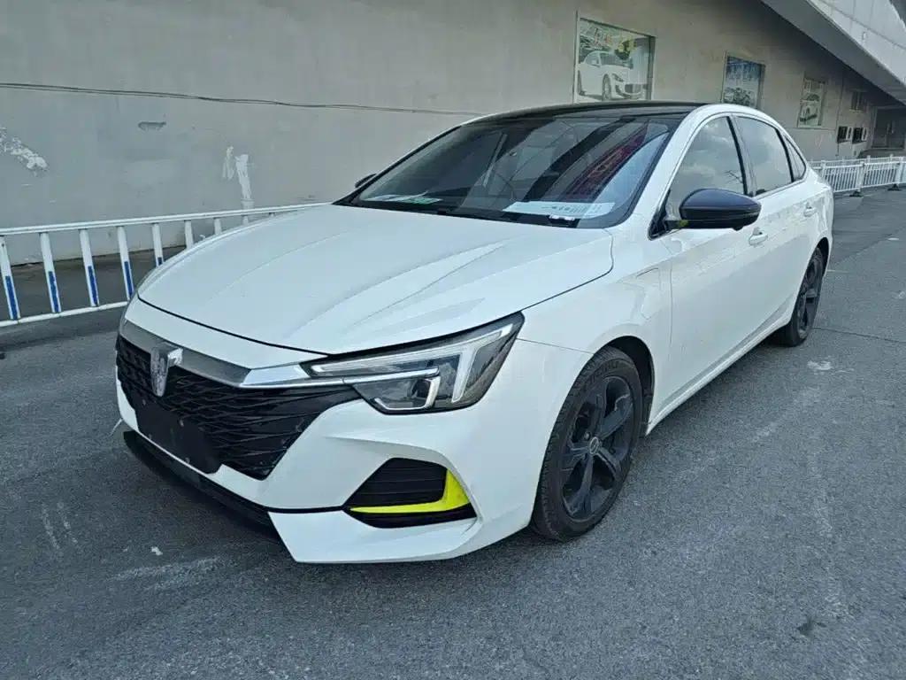 Roewe i6 MAX New Energy 2020 1.5T PHEV Cool Panoramic Sunroof Edition — миниатюра 2