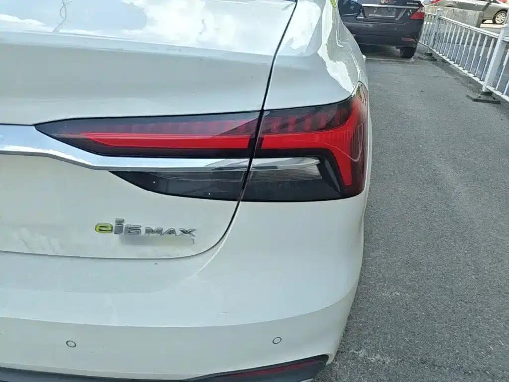 Roewe i6 MAX New Energy 2020 1.5T PHEV Cool Panoramic Sunroof Edition — миниатюра 8