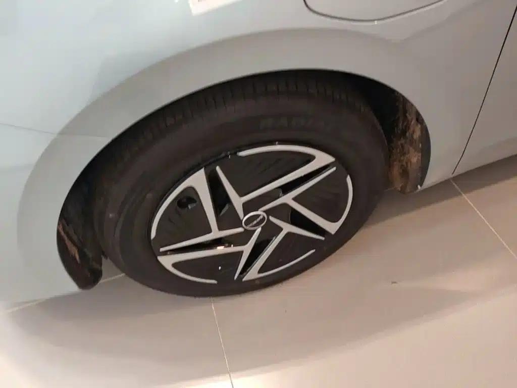 Roewe D6 2025 450km Premium Edition — миниатюра 23