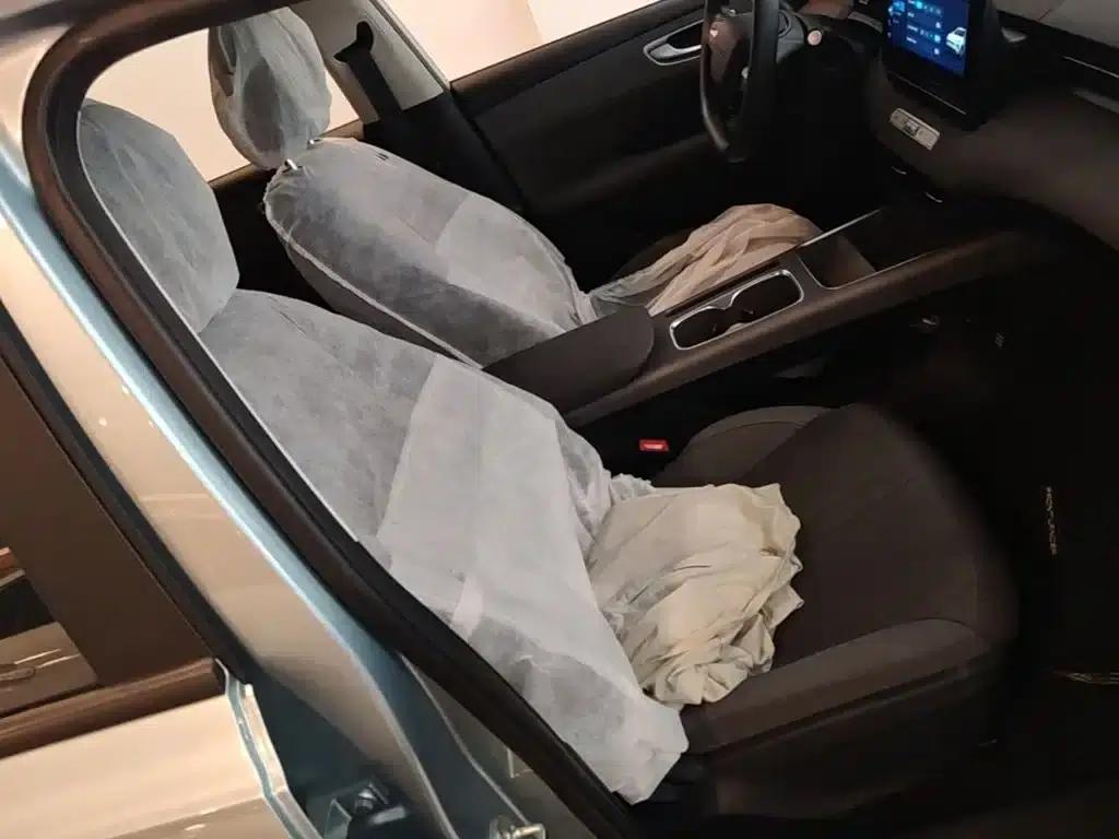 Roewe D6 2025 450km Premium Edition — миниатюра 25