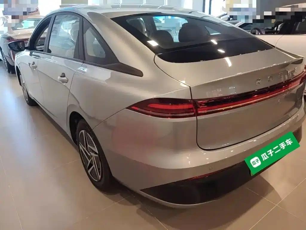 Roewe D6 2025 450km Premium Edition — миниатюра 5