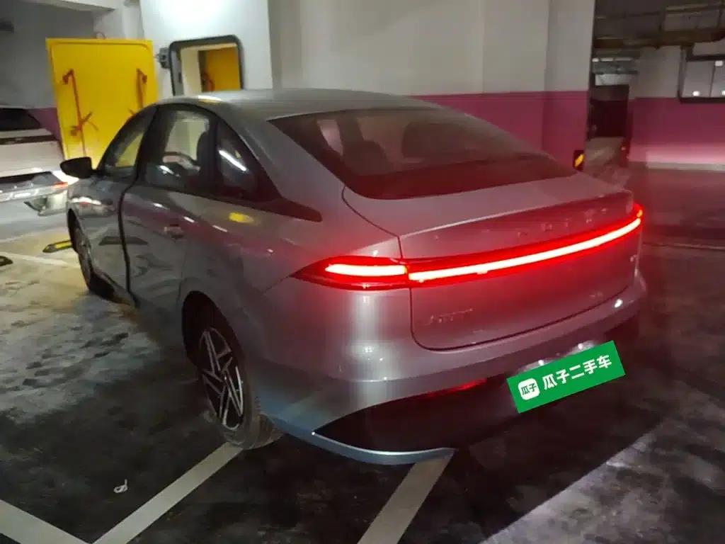 Roewe D6 2025 450km Premium Edition — миниатюра 5