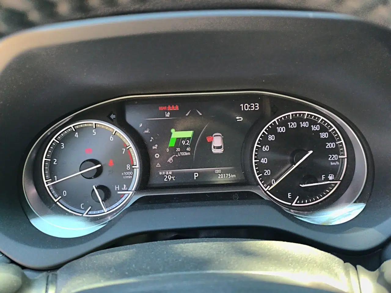 Toyota Venza 2023 2.0L CVT Two-Wheel Drive Luxury Edition — миниатюра 11